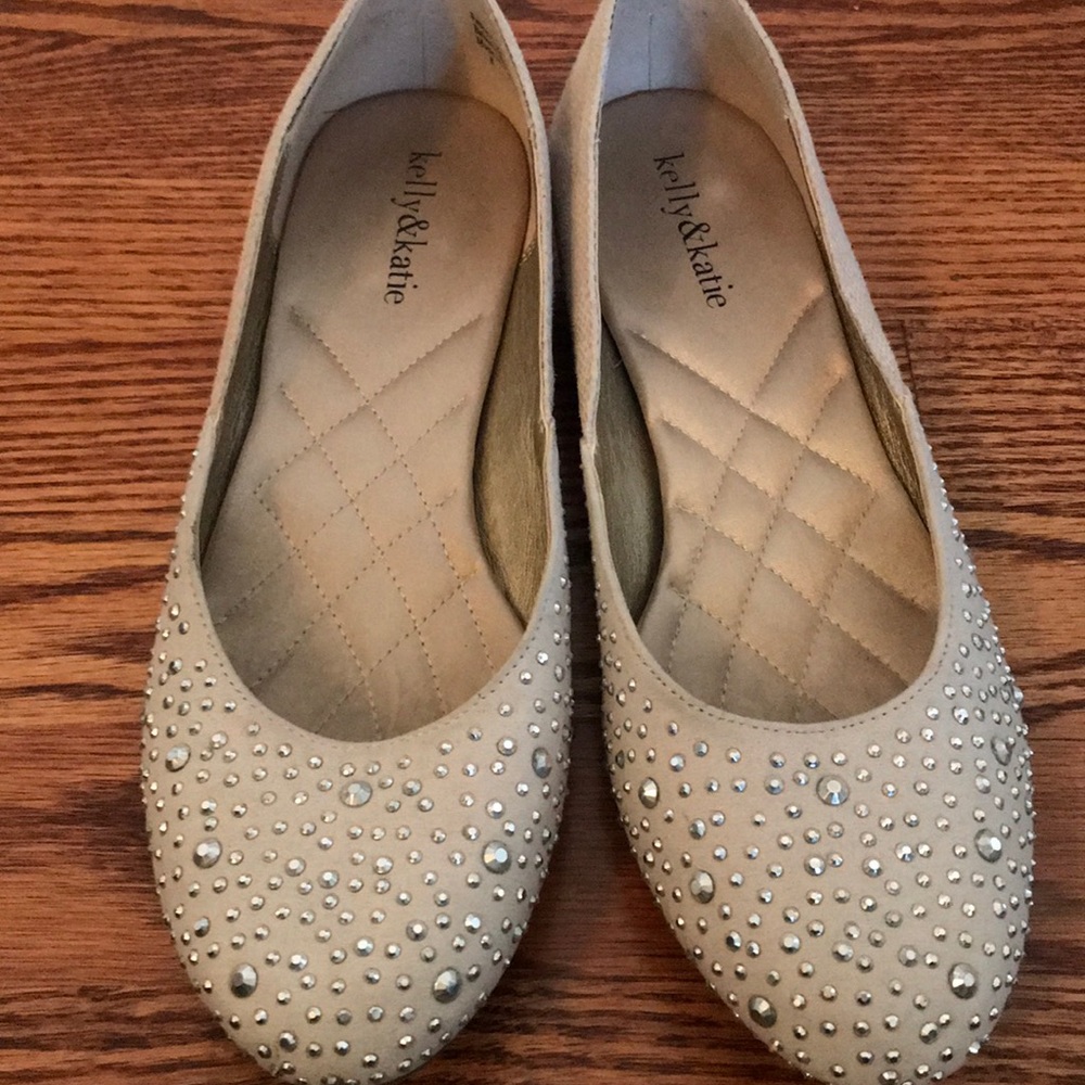 Kelly & Katie flats